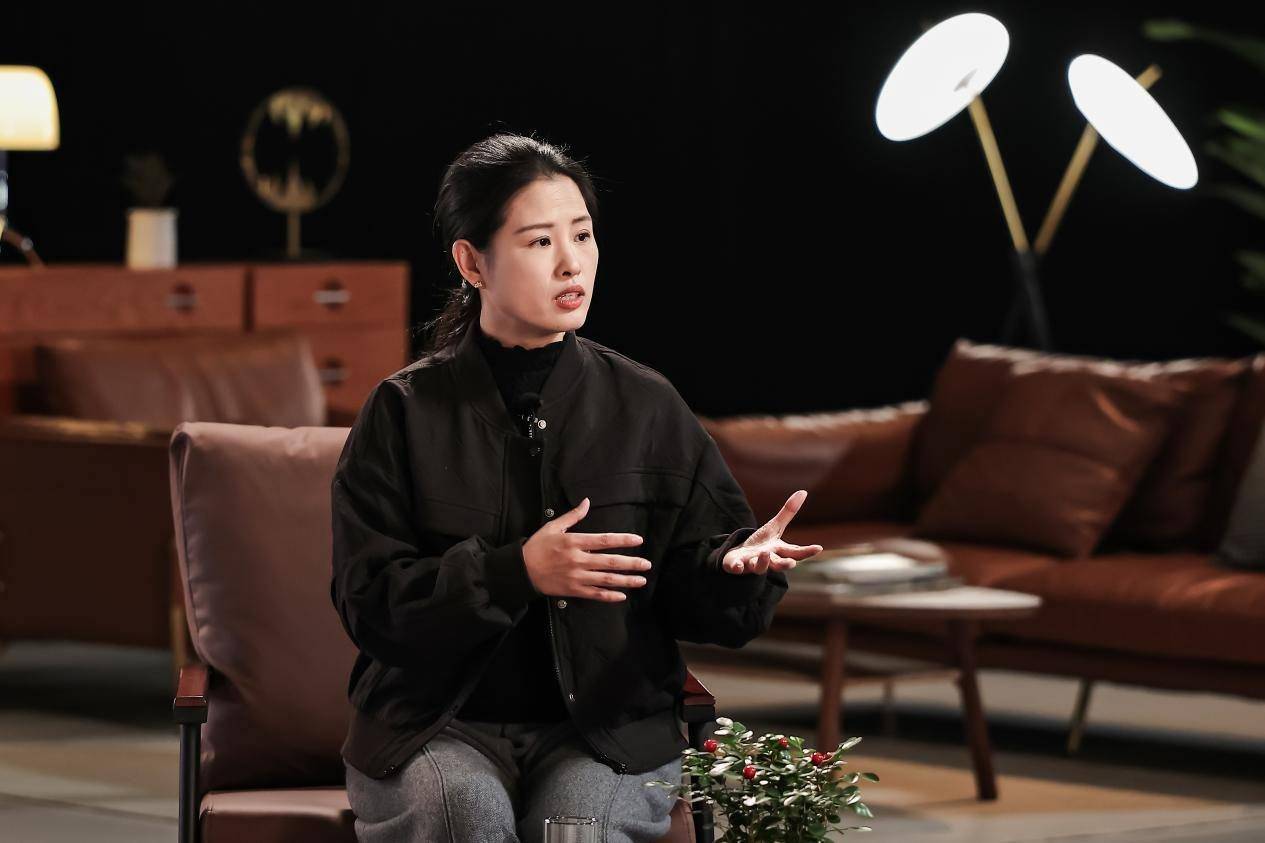 汽車大廠遇上AI井噴時代,長城用VLA大模型重塑「人機(jī)共駕」新價值