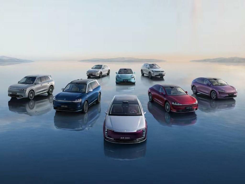 11月交付新車81864輛,鴻蒙智行旗下車型為何如此受歡迎?