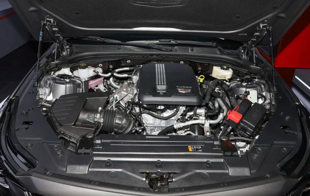 新凱迪拉克CT5對比老款,8層啞光漆對比4層漆,馬力下降?