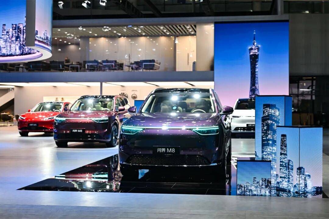 重新定義40萬級SUV的標準:問界M8與“理性豪華”的勝利