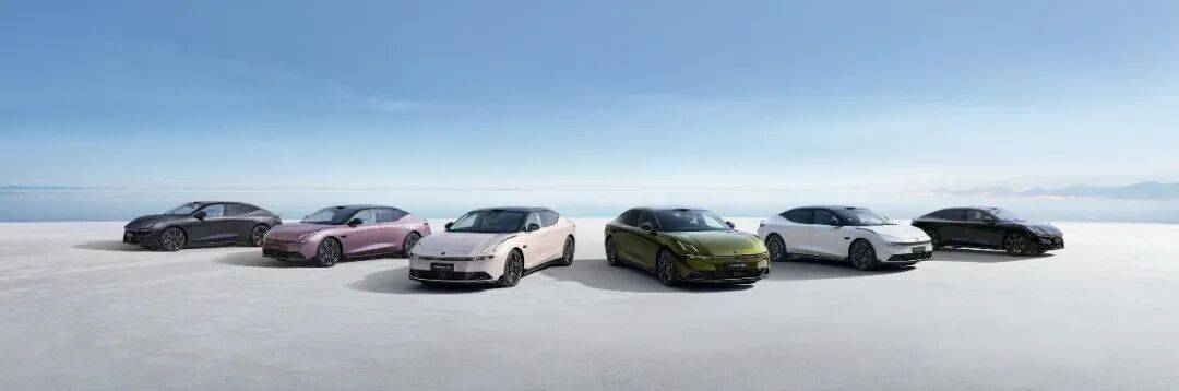 領克10 EM-P熱銷,重構混動市場價值競爭新范式